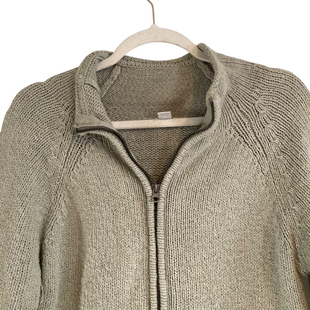 LL Bean Sage Green Cotton Knit Full Zip Cottagecore Cardigan Sweater Size Medium - Picture 4 of 13